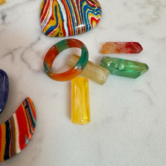 Crystal and Gemstone Pendant Lot - Picture 7 of 9